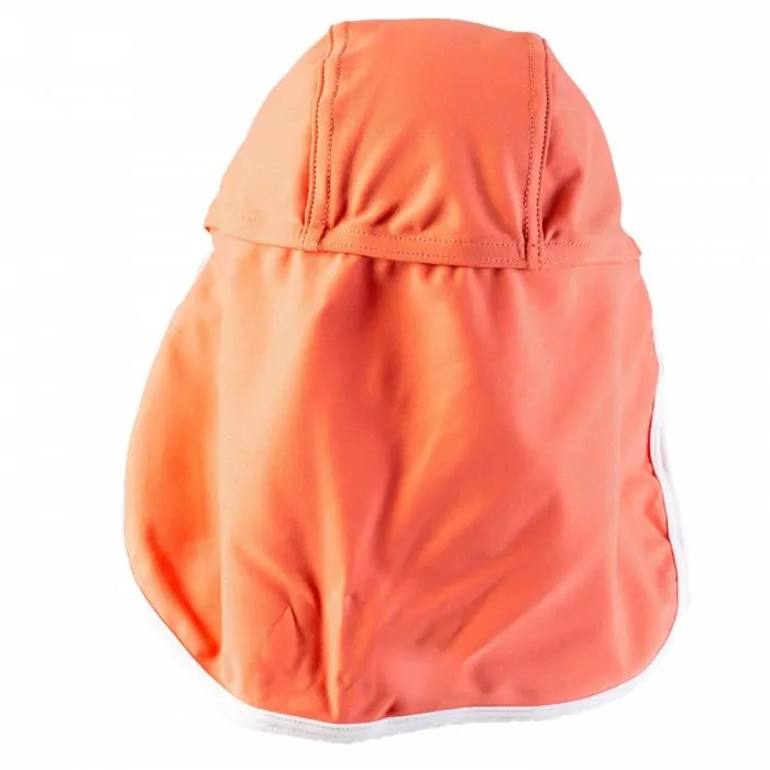 La casquette Java l'accessoire indispensable pour des après midi à la plage réussites. La casquette Java l'accessoire indispensable pour des après midi à la plage réussites.
