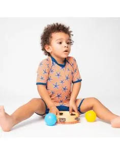 Le combinaison Titouan qui laisse votre enfant libre de ses mouvements.